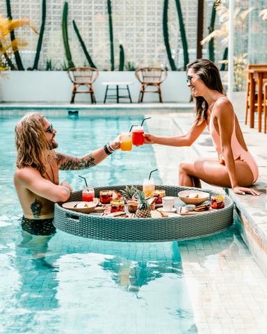 Cocktails for a pool party that all the guests will love